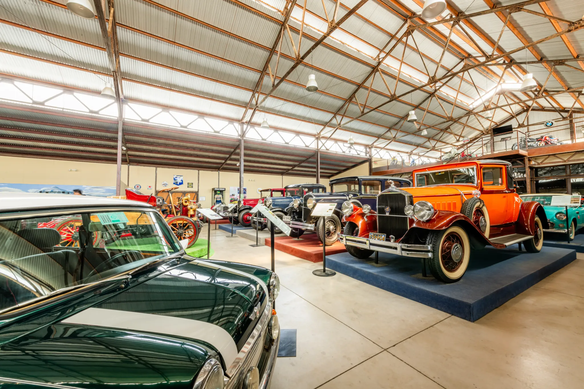Museo del Automóvil - Viña Santa Cruz